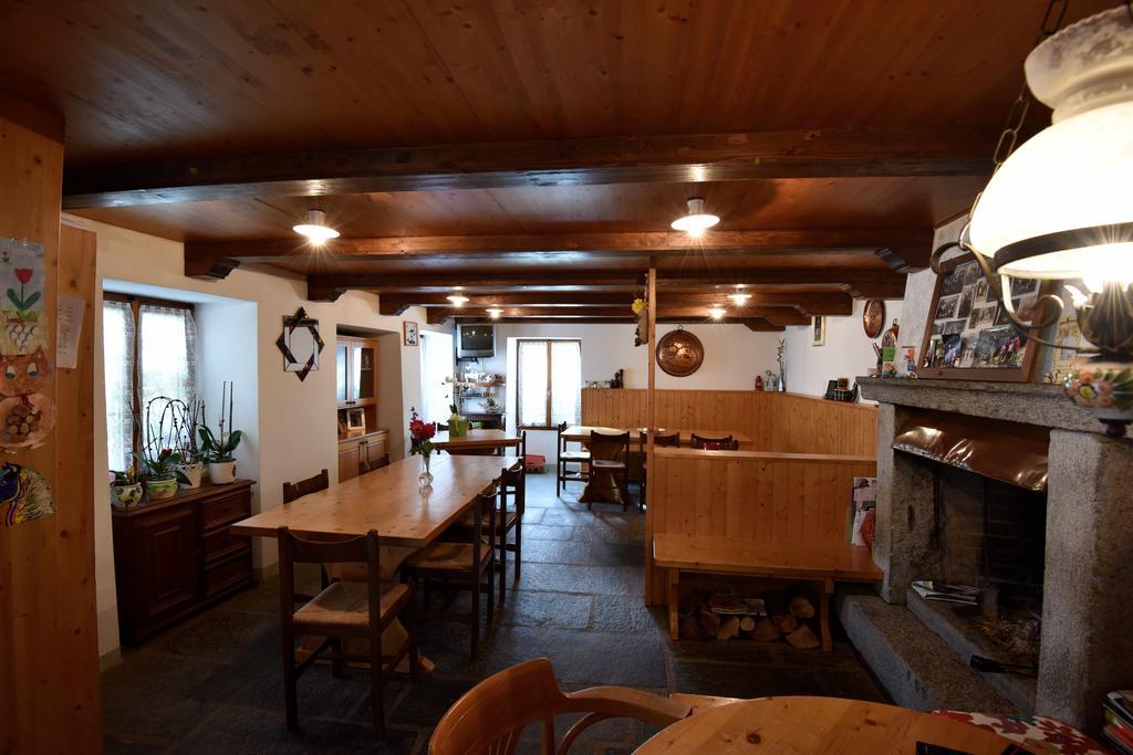 Da Erminia Bed & Breakfast Verdabbio Bagian luar foto